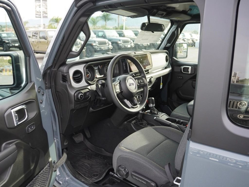 New 2026 Anvil Clear-Coat Exterior Paint Jeep Sport image 17