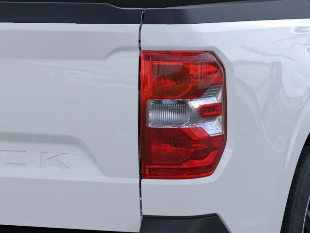 New 2026 Oxford White Ford Lariat® image 22