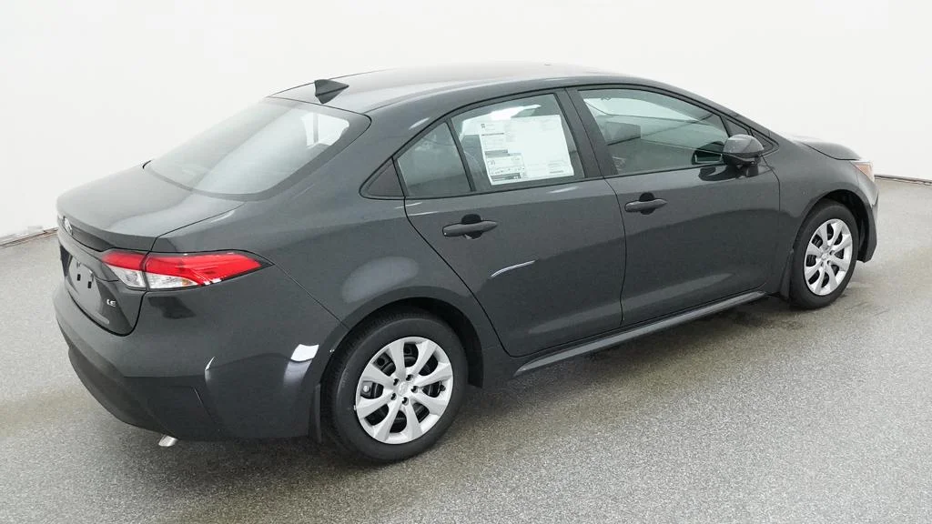 New 2026 Underground Toyota LE image 18