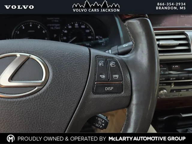 Used 2016 Red Lexus 460 image 24