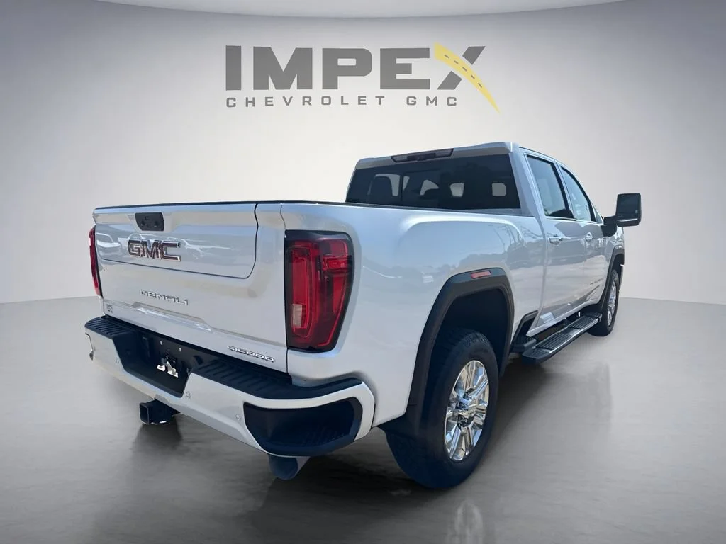 Used 2020 WHITE FROST TRICOAT GMC Denali image 6