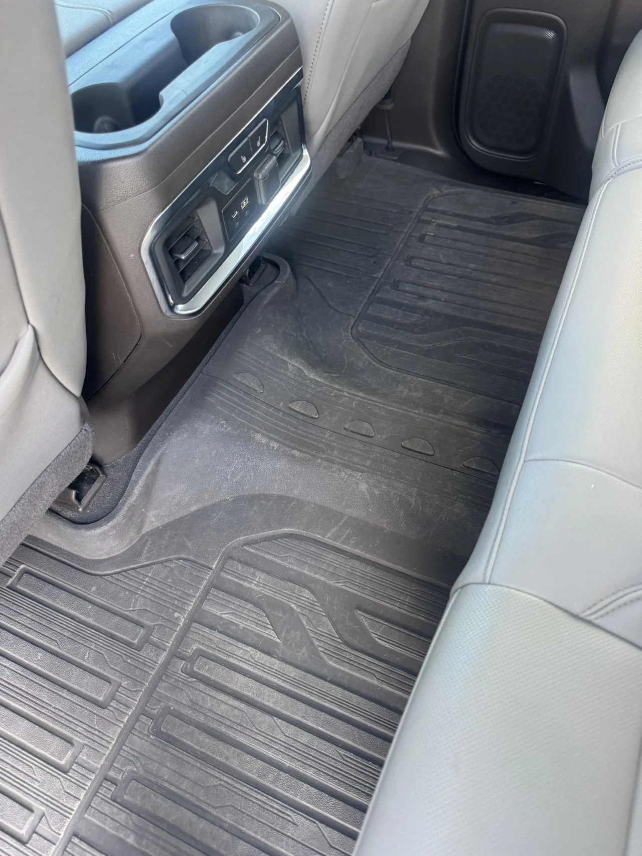Used 2021 PACIFIC BLUE METALLIC GMC SLT image 12