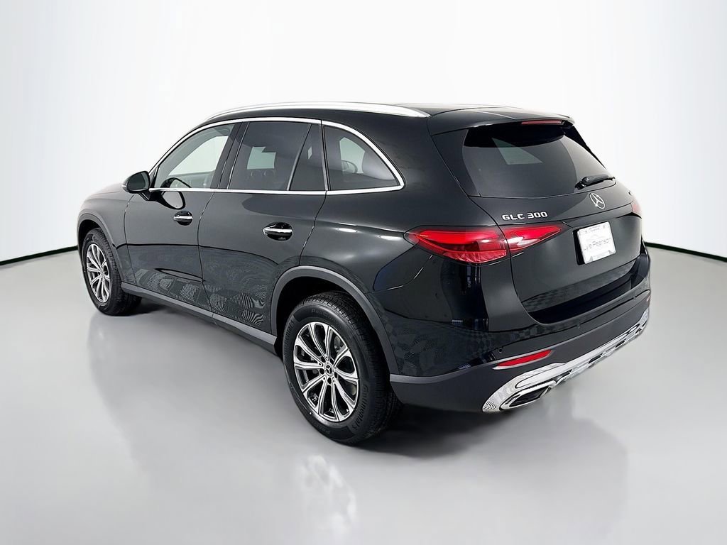 New 2026 Black Mercedes-Benz GLC 300 image 34