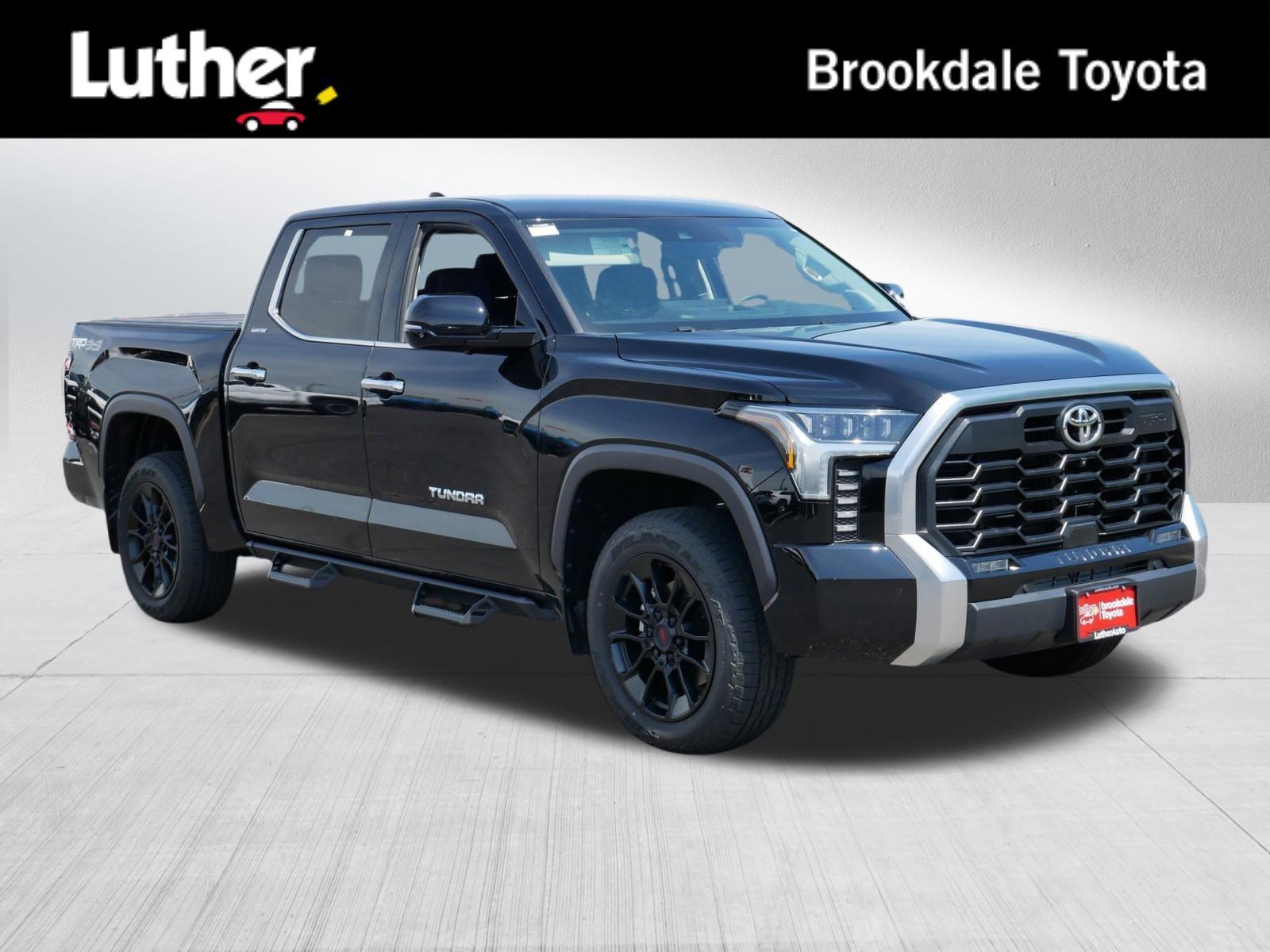 2023 Toyota Tundra Limited 3.4L 4WD CrewMax 5.5' Bed's photo