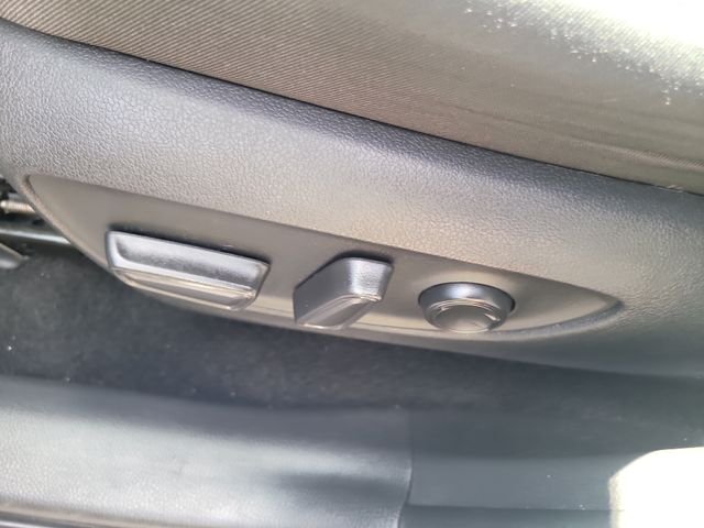 Used 2025 Silver Toyota XLE image 19
