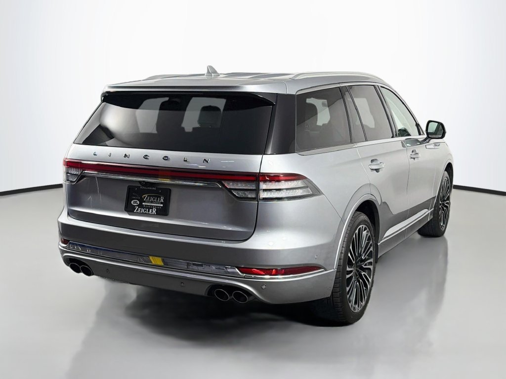 Used 2020 Radiance Metallic Lincoln Black Label image 5