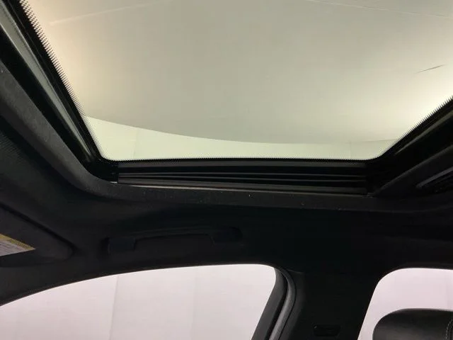 Used 2017 White BMW 340i image 19