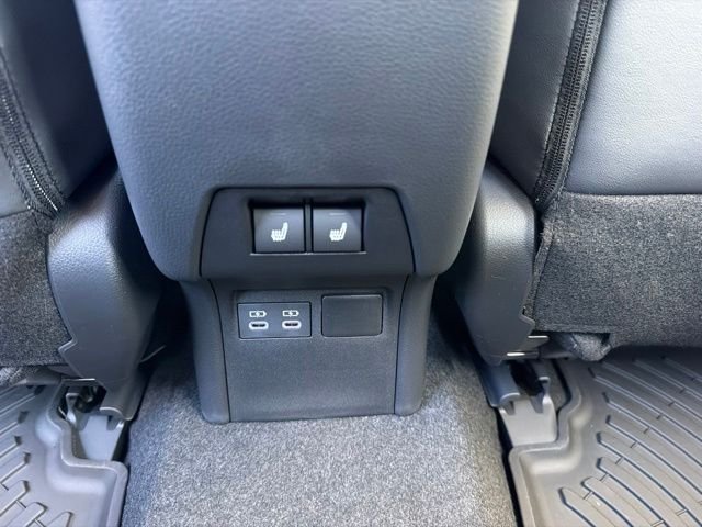 New 2027 08q4 Toyota  image 24