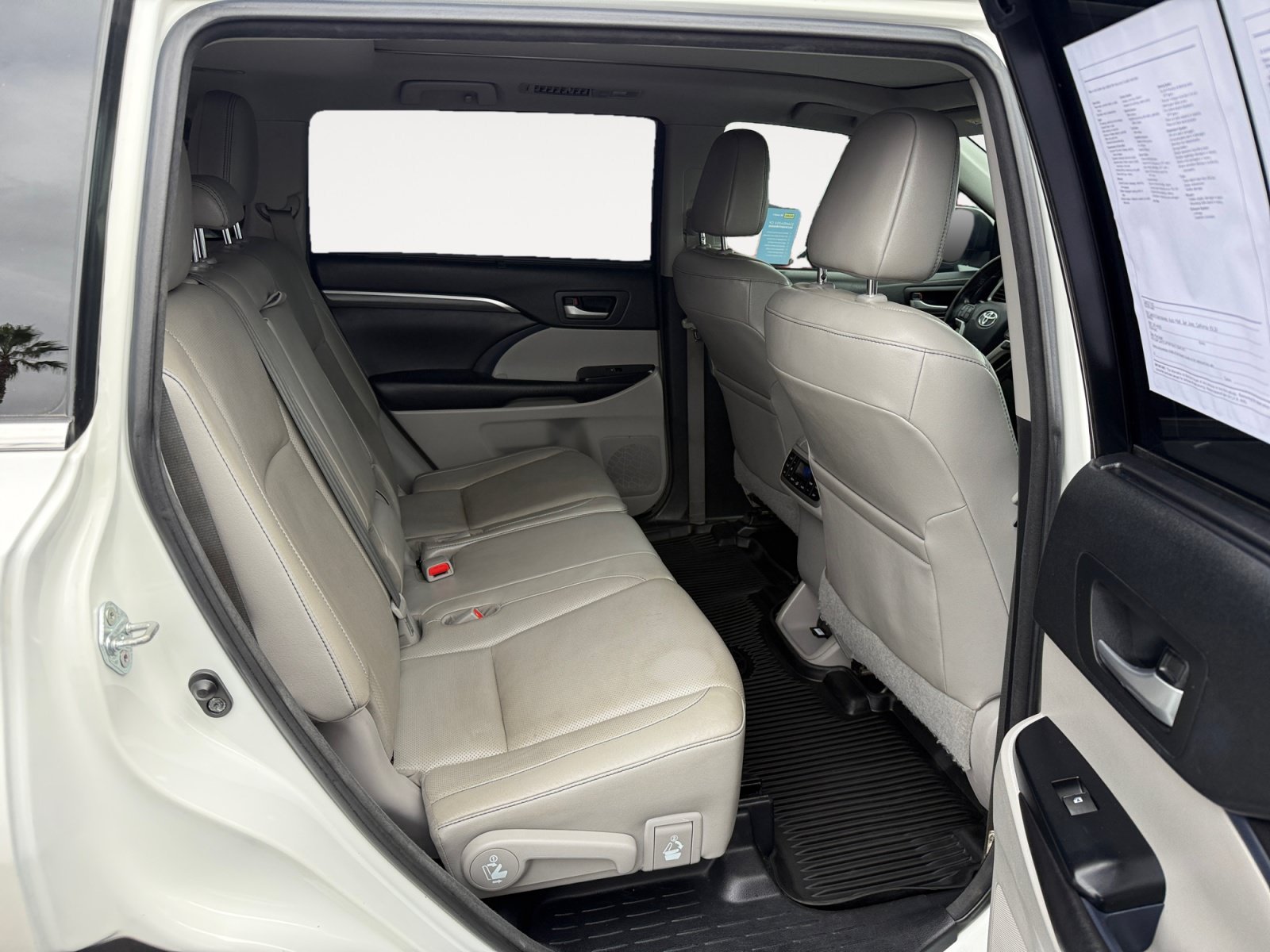 Used 2017 Blizzard Pearl Toyota Limited Platinum image 18