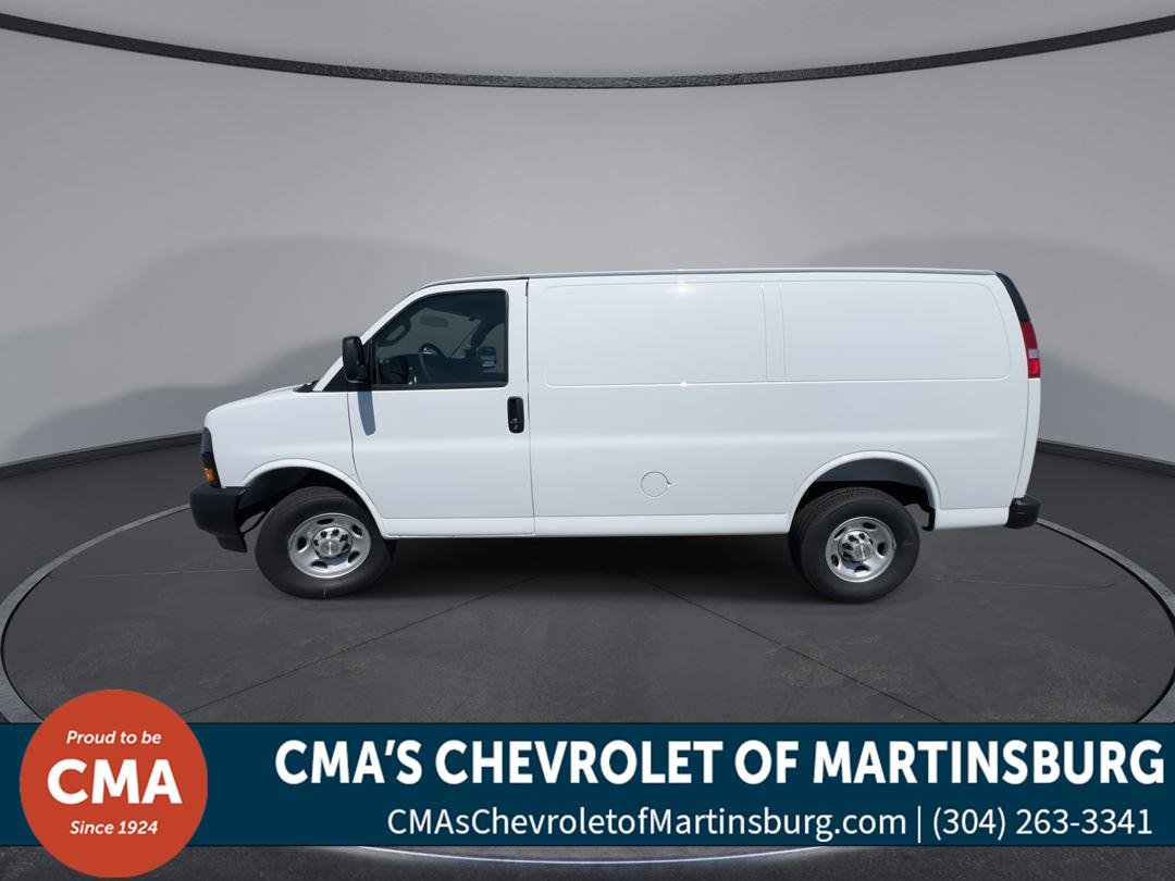 2026 Chevrolet Express Cargo Work Van - Photo 5