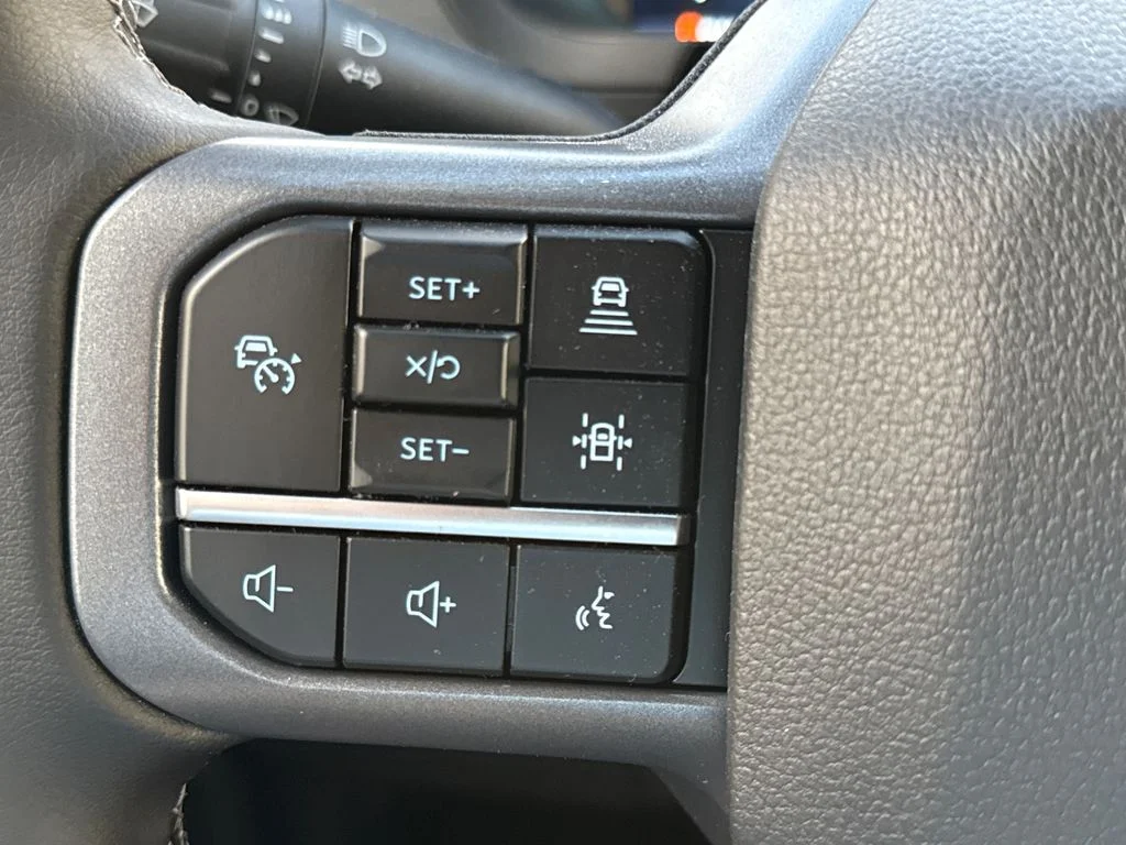 New 2025 White Ford XLT image 26
