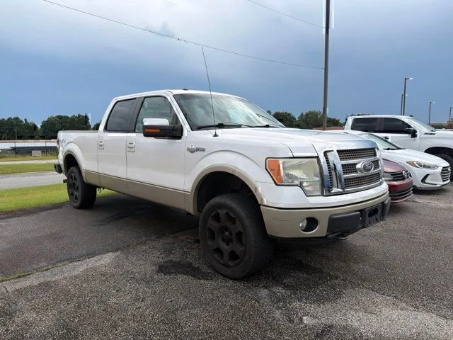 Used 2010 White Ford King Ranch image 1