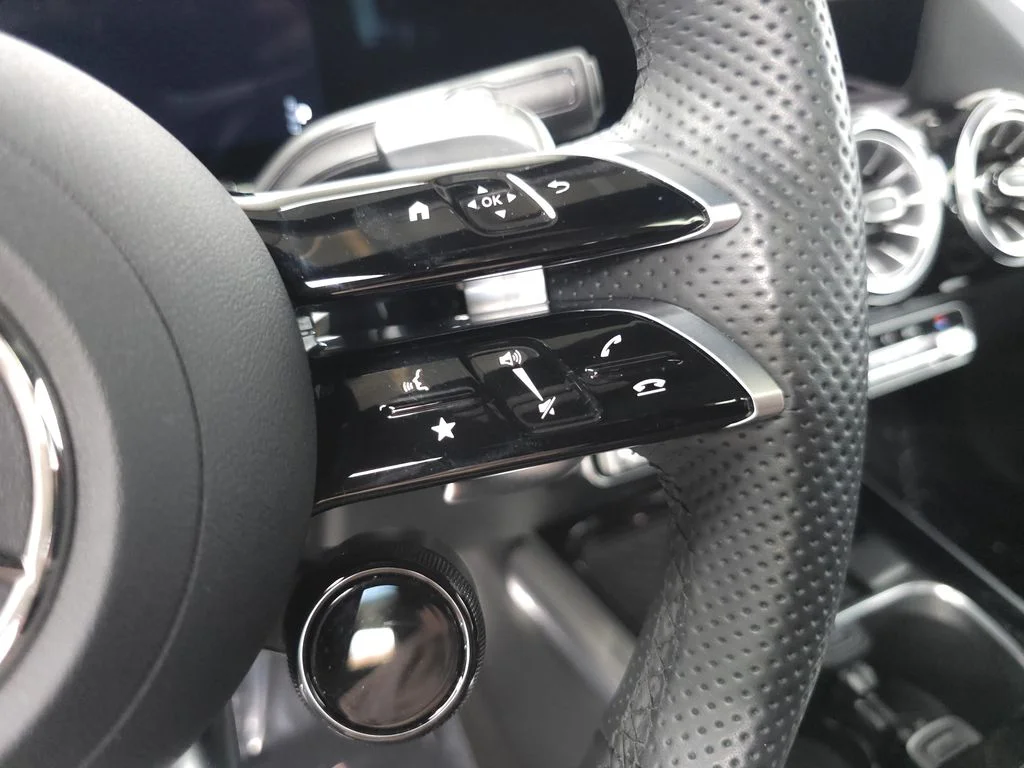 Certified Used 2026  Mercedes-Benz GLA 35 AMG® image 12