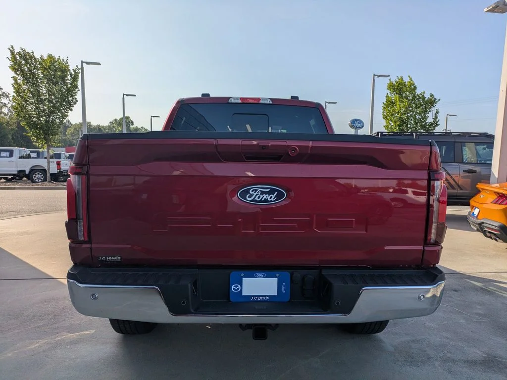 New 2026 Ruby Red Metallic Tinted Clearcoat Ford Lariat image 5