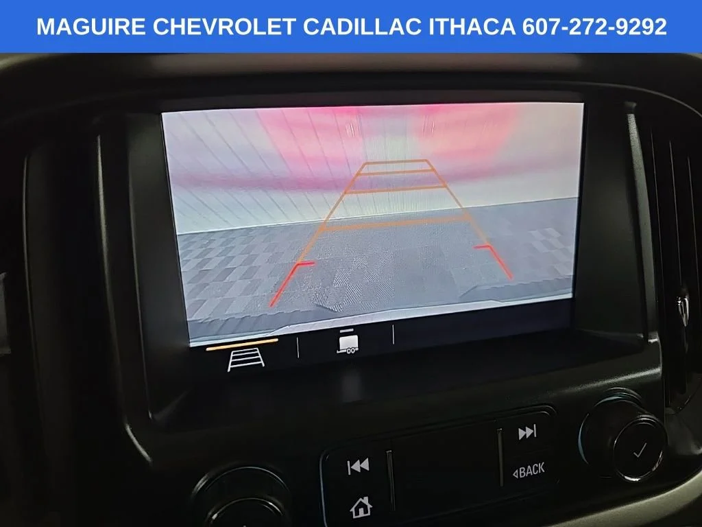 Used 2019 BLACK Chevrolet 4WD Z71 image 23
