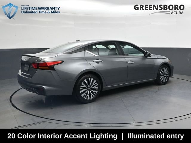 Used 2024 Gray Nissan 2.5 SV image 5