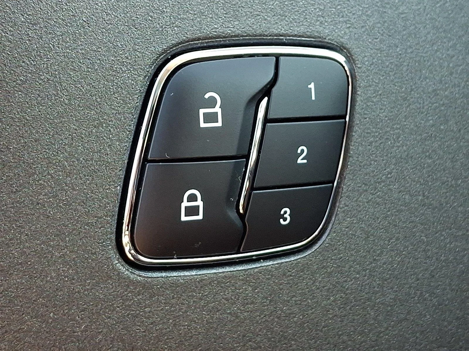 Used 2025 Shadow Black Ford Outer Banks image 25