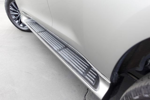Used 2023 Silver Lexus 460 image 11