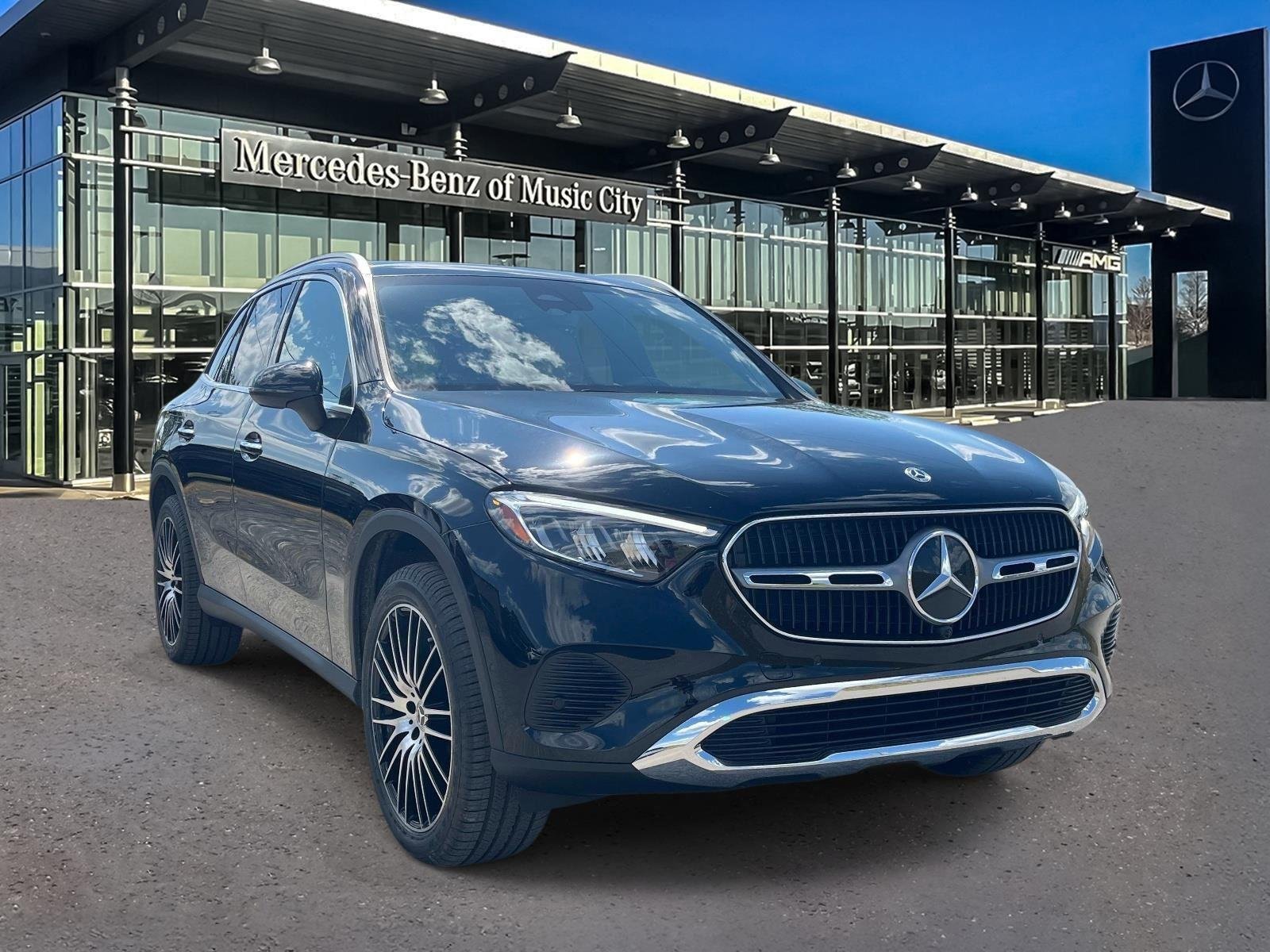 2025 Mercedes-Benz GLC GLC 300 4MATIC's photo