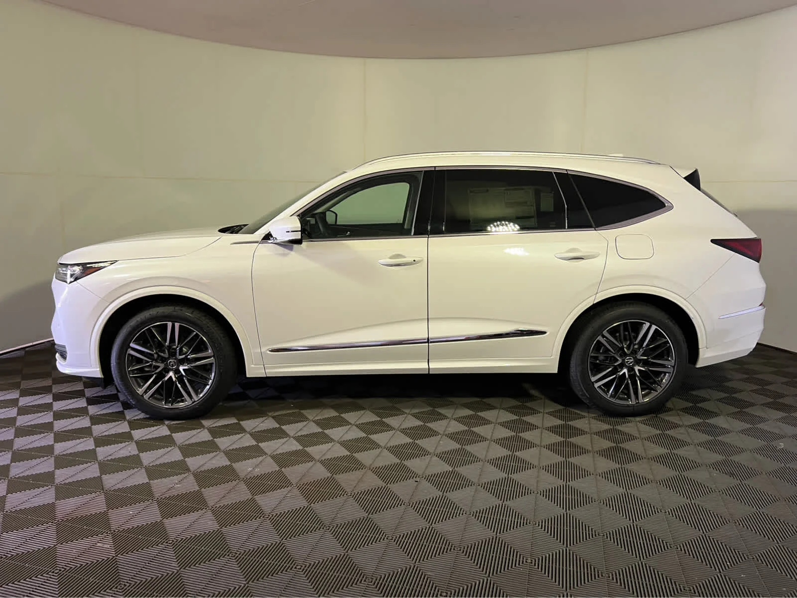 New 2026 Platinum White Pearl Acura w/Advance Package image 4