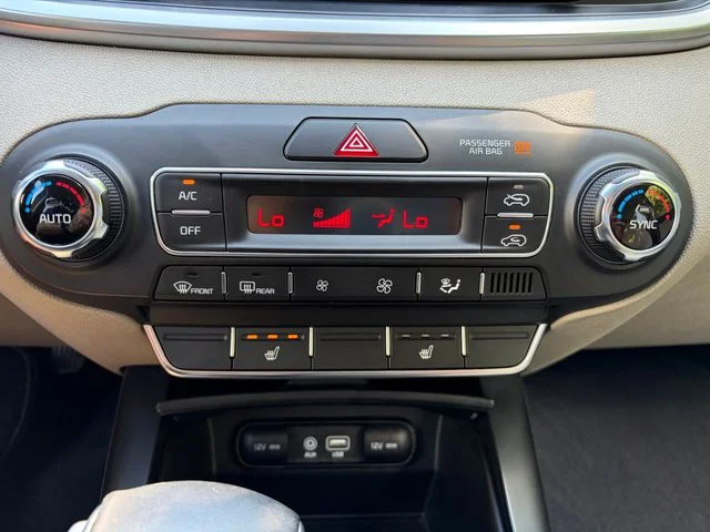 Used 2019 Black Kia LX image 26