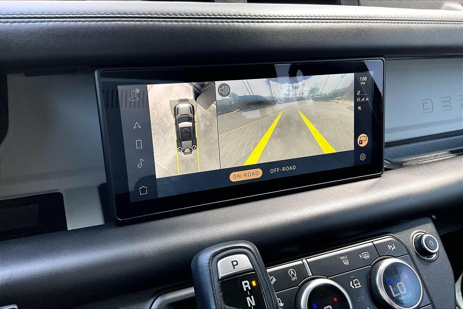 Used 2020 Gray Land Rover HSE image 21