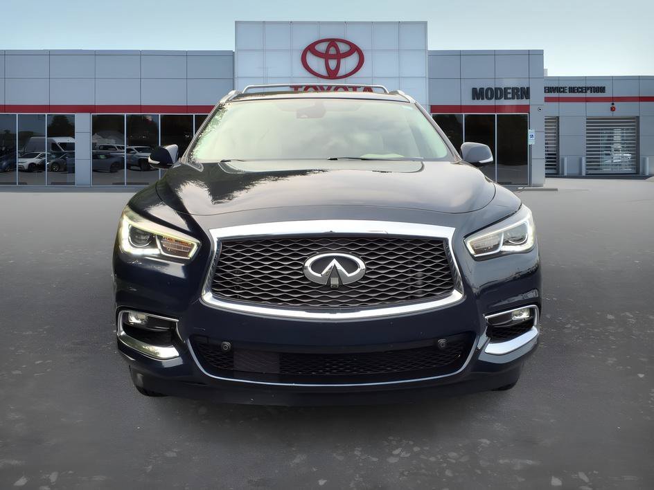 Used 2020 Hermosa Blue INFINITI LUXE image 10