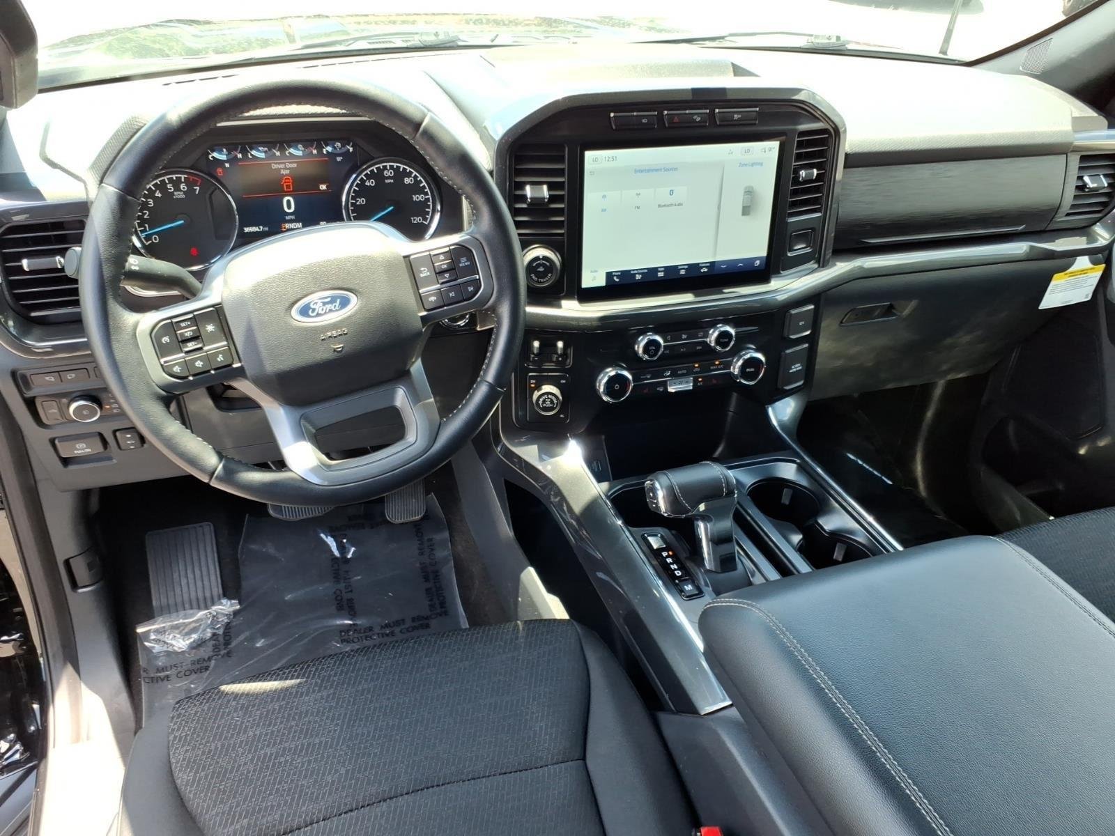Used 2022 Agate Black Metallic Ford XLT image 21