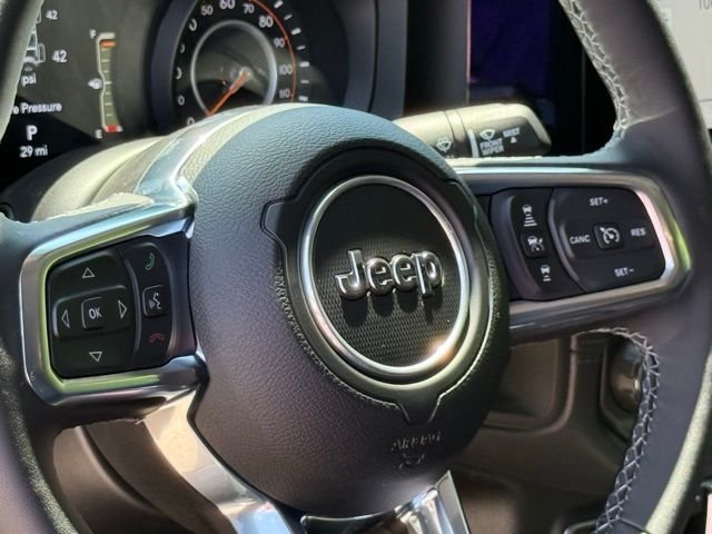 2025 Jeep Wrangler 4-Door Sahara - Photo 11