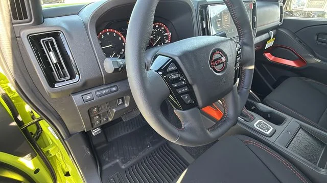 2026 Nissan Frontier PRO-4X - Photo 10