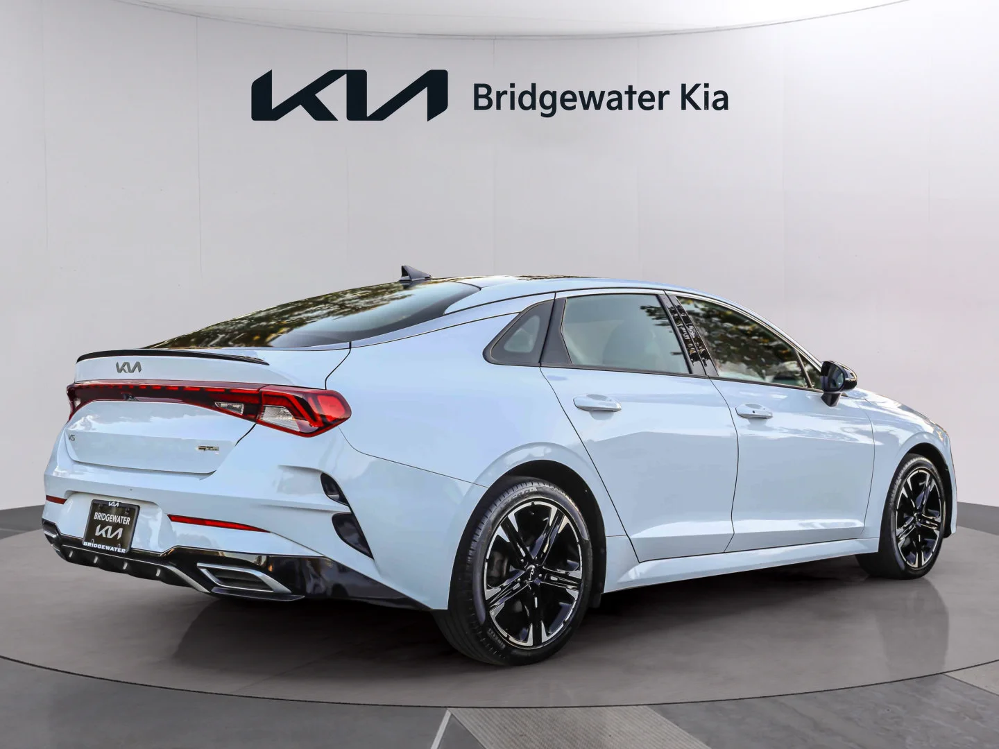 Certified Used 2024 Glacial White Pearl Kia GT-Line image 6