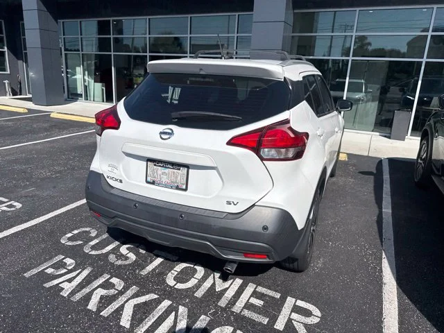 Used 2020 White Nissan SV image 10