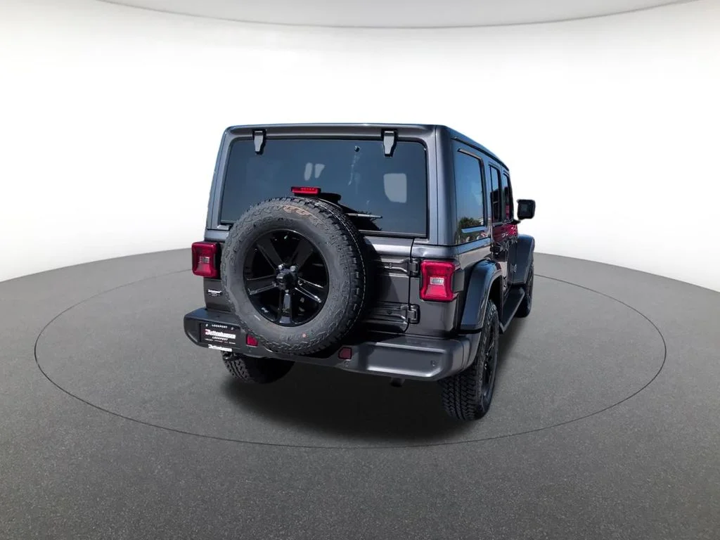 Certified Used 2021 Gray Jeep Unlimited Sahara Altitude image 6