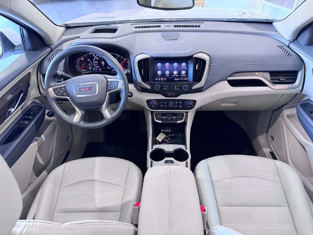 2023 GMC Terrain Denali - Photo 13