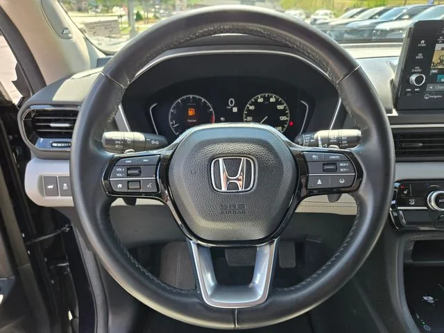 Used 2025 Blue Honda Touring image 32