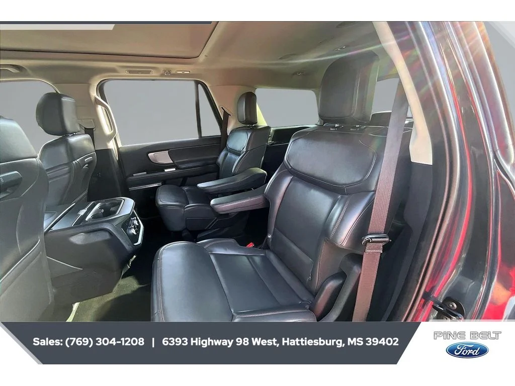 Used 2025 Stone Blue Metallic Ford Active image 19