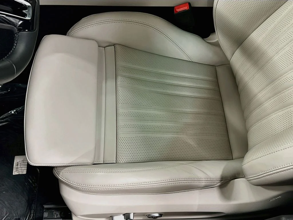 Used 2023  Maserati Modena image 21