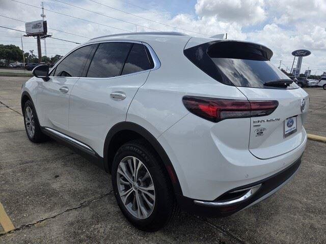 Used 2023 Summit White Buick Preferred image 3