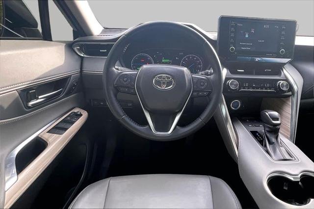 Certified Used 2022 COASTAL GRAY METALLI Toyota  image 5