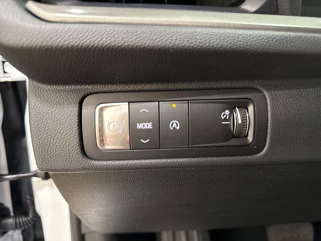 2026 Chevrolet Traverse LT - Photo 15