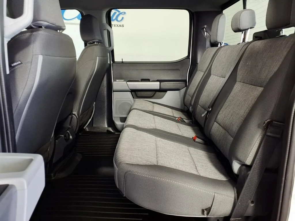 Used 2023 White Ford XL image 10