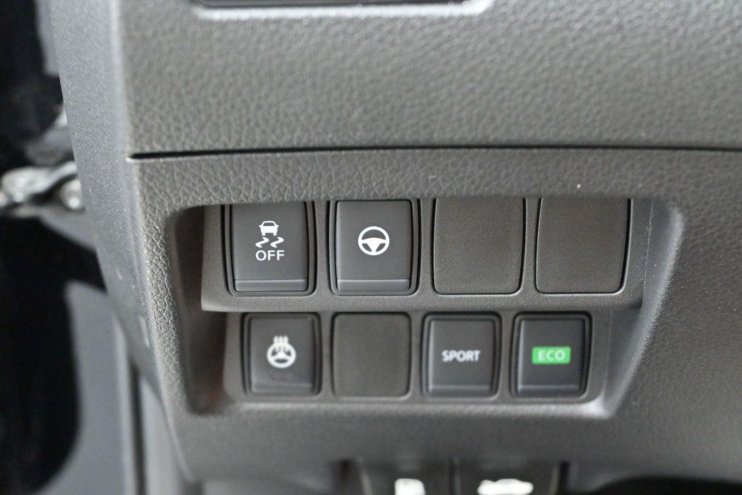 Used 2020 Magnetic Black Pearl Nissan SV image 29