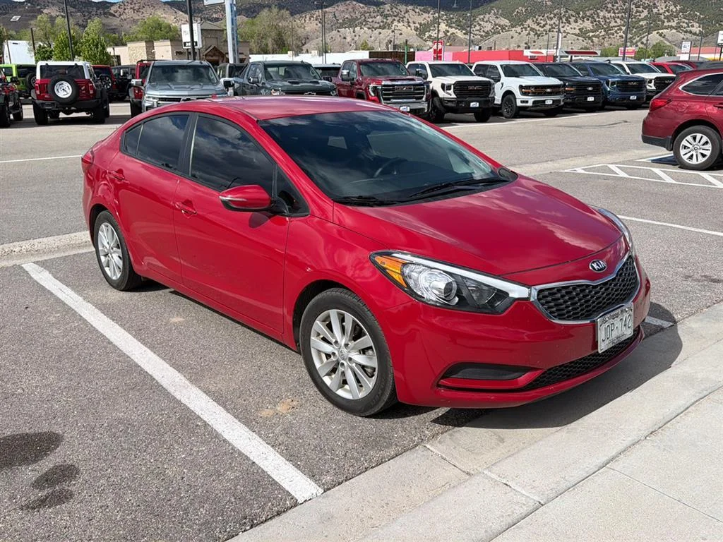 Used 2016 Crimson Red Kia LX image 2