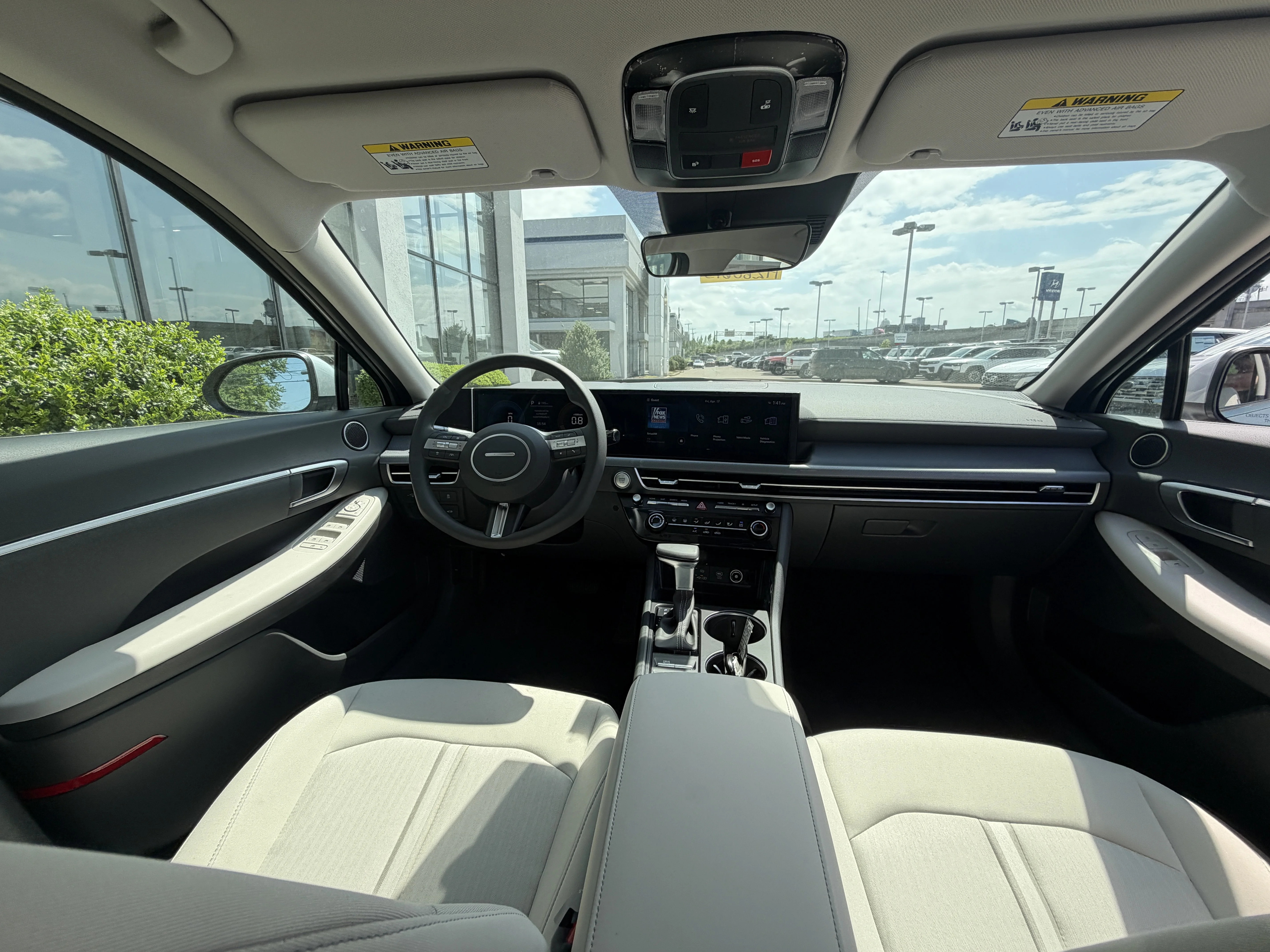 Used 2026 Aero Silver Hyundai SE image 20