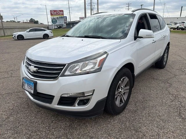 Used 2016 Chevrolet Traverse 1LT with VIN 1GNKRGKD1GJ206236 for sale in Morton, IL