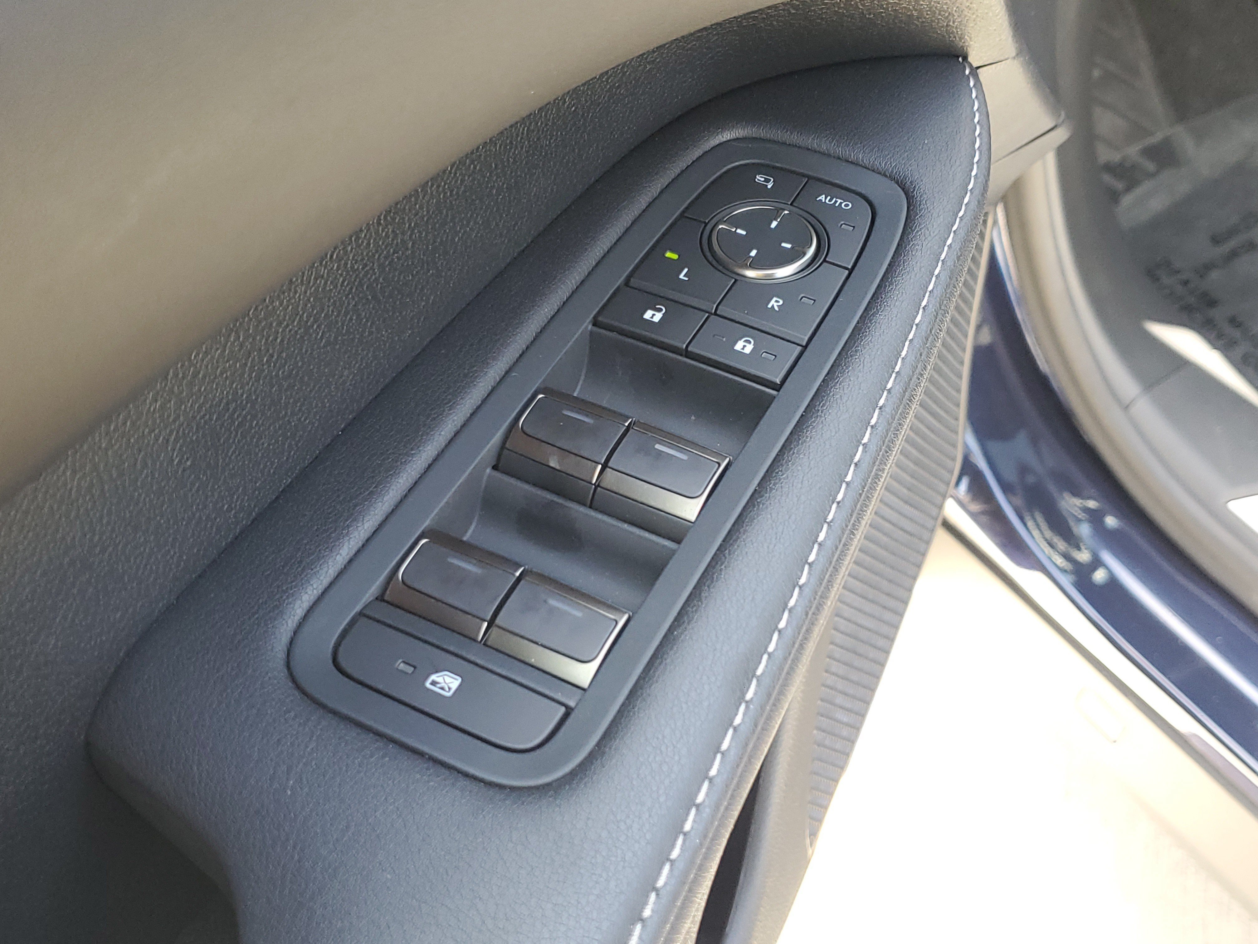 Certified Used 2024 Nightfall Mica Lexus RX 350 Premium Plus image 25