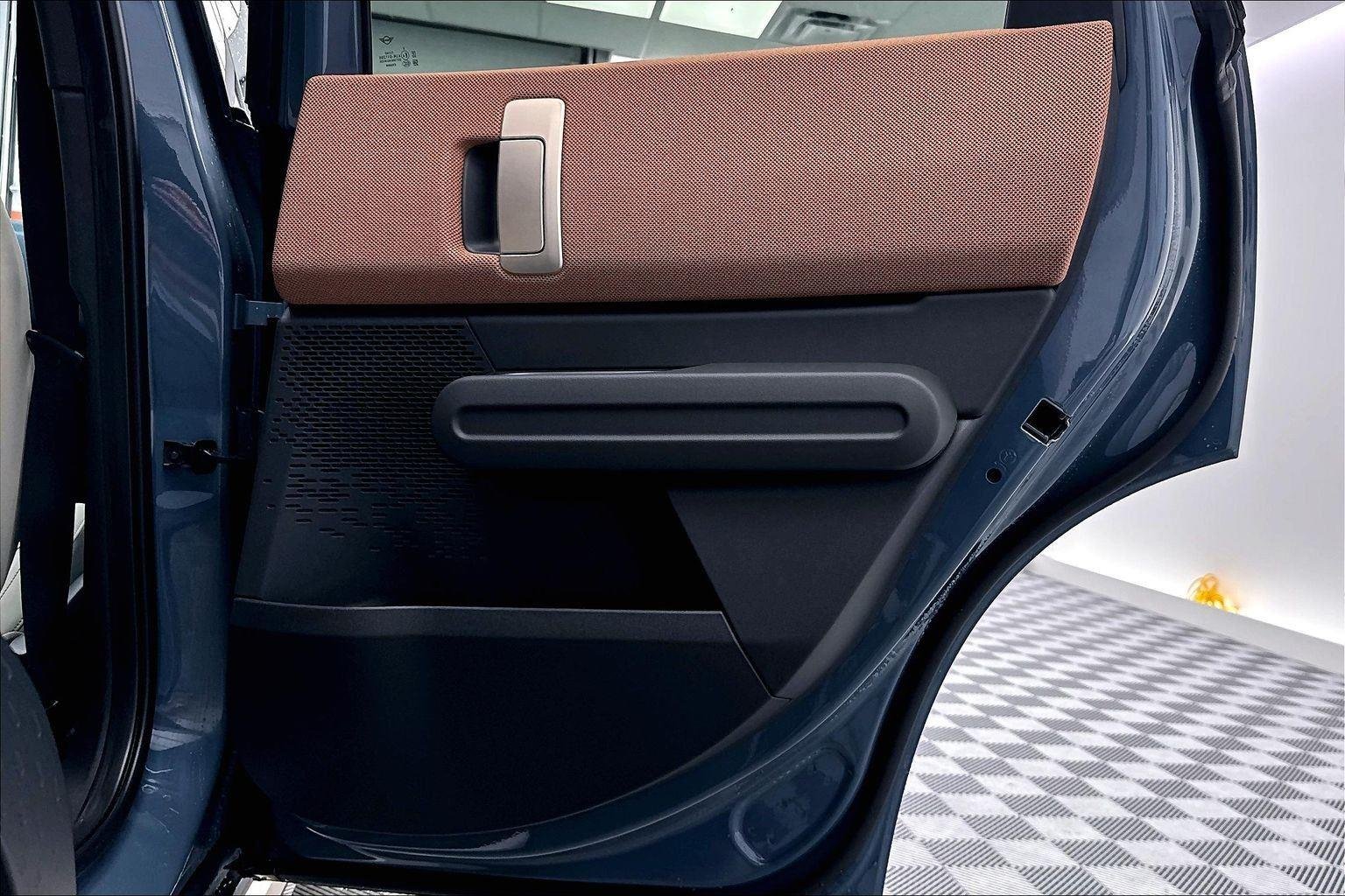 New 2027 Slate Blue Metallic MINI S image 32