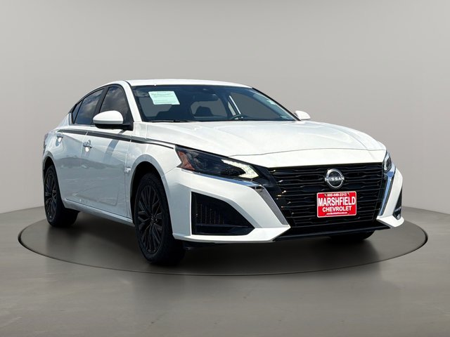 2025 Nissan Altima