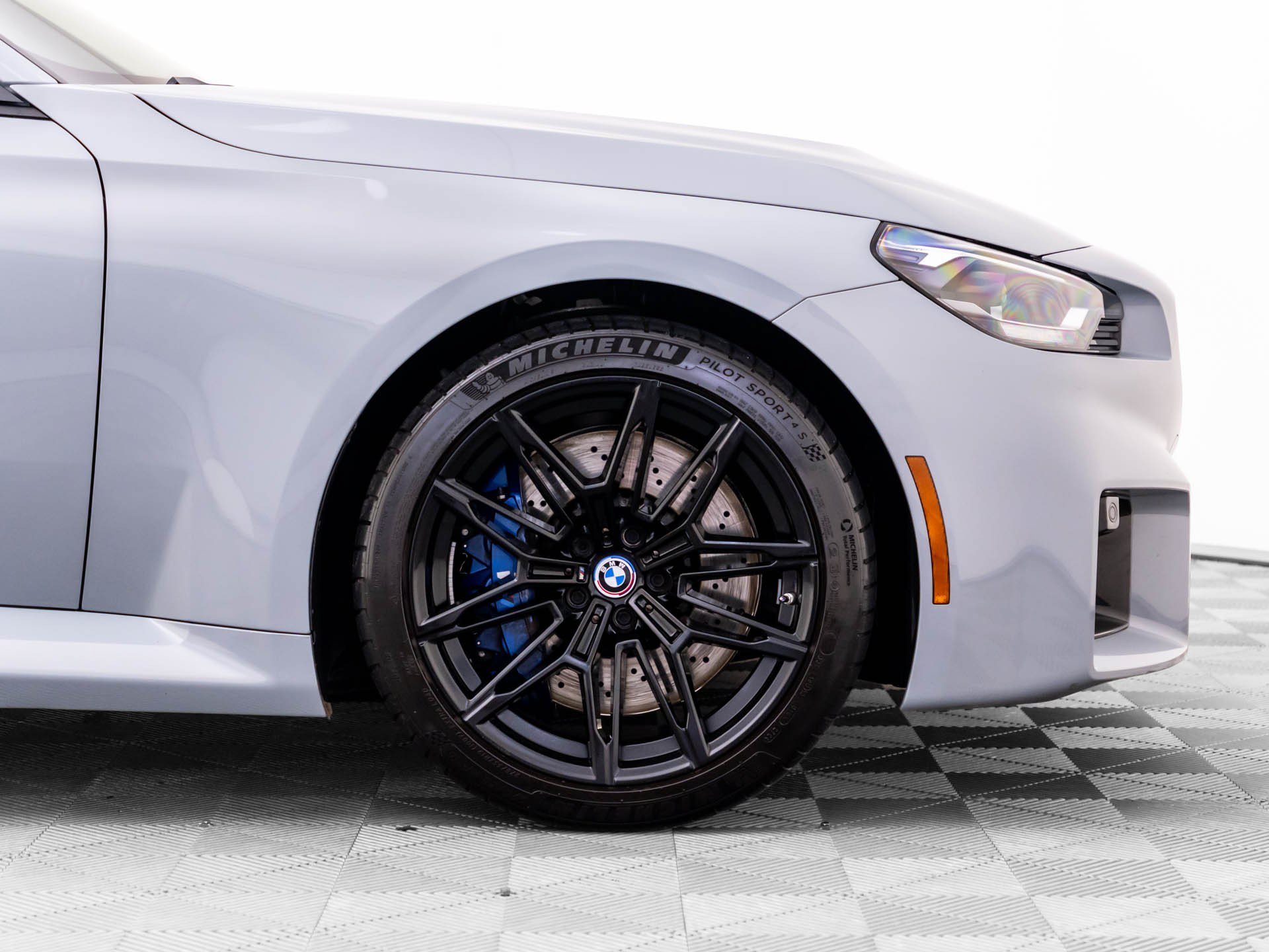 Certified Used 2023 Brooklyn Grey Metallic BMW Base image 32