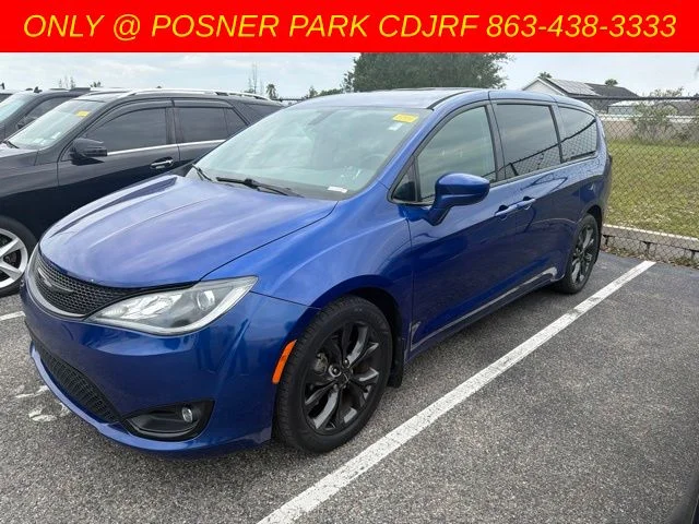Used 2019 Blue Chrysler Touring Plus image 1